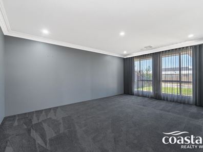 56 Carissa Turn, Halls Head WA 6210