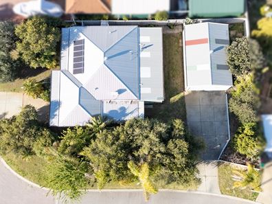 12 Sunningdale Circle, Cooloongup WA 6168