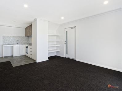 26a Newark Way, Orelia WA 6167