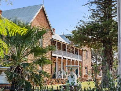 24 Grey Street, York WA 6302