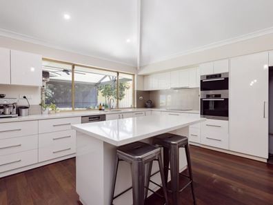 23 Churchlands Avenue, Churchlands WA 6018