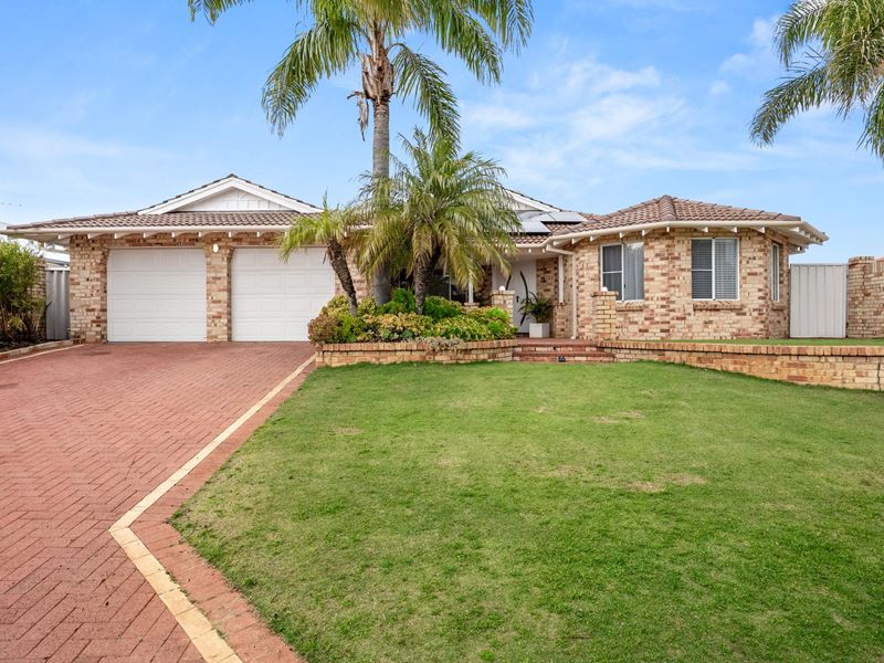 4 Halyard Way, Waikiki