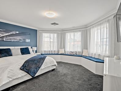 4 Halyard Way, Waikiki WA 6169