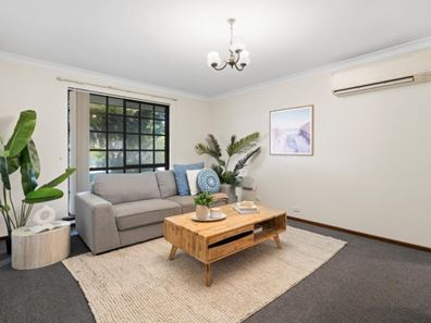 20 Vance Street, Dudley Park WA 6210