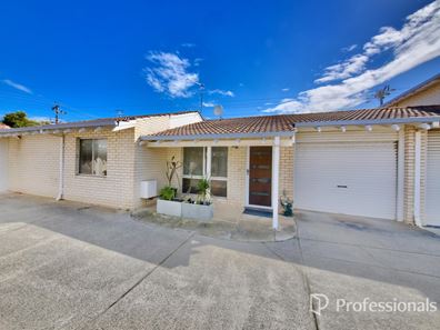 4/2 Grose Way, Noranda WA 6062