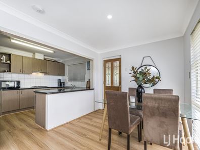 17 Bamlett Street, Mount Nasura WA 6112