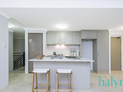9/76 Newcastle Street, Perth WA 6000