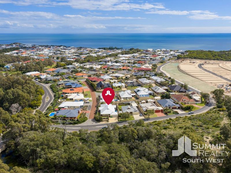 3 Hutt Drive, Dalyellup WA 6230
