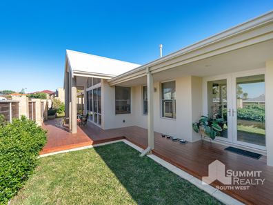3 Hutt Drive, Dalyellup WA 6230