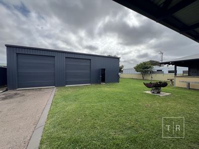 4 Whitegum Avenue, Castletown WA 6450