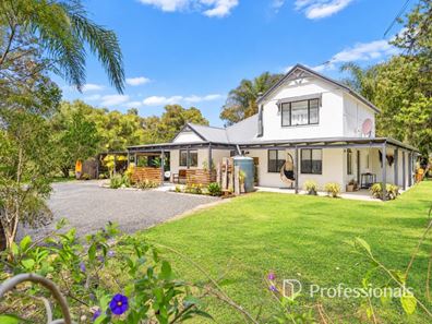 9 Reef Place, Leschenault WA 6233