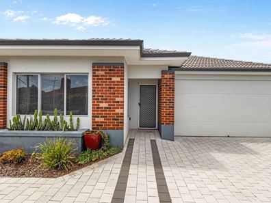148b Ravenswood Drive, Nollamara WA 6061
