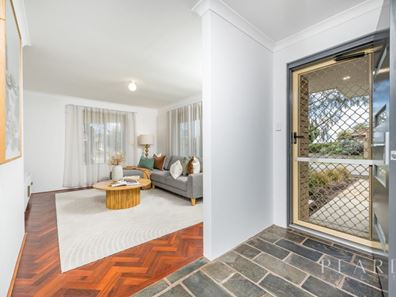 2 Yuna Rise, Ocean Reef WA 6027