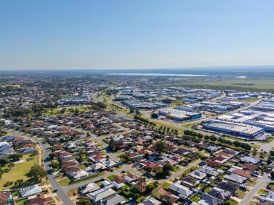 16 Clermont Place, Port Kennedy WA 6172