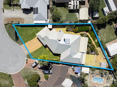 14 Rocklea Place, Silver Sands WA 6210