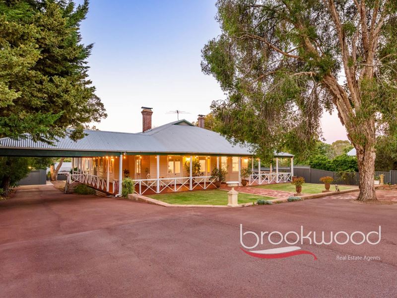 27 Hartung Street, Mundaring WA 6073