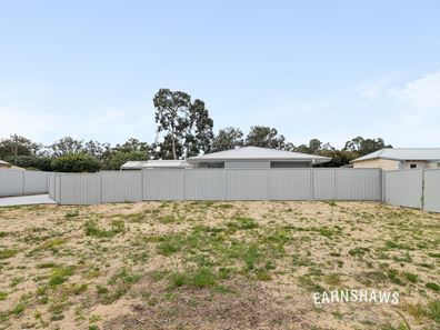 39 Myles Road, Swan View WA 6056