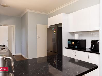 26 Golf Road, Merredin WA 6415