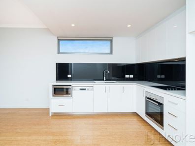 24/110 Cambridge Street, West Leederville WA 6007