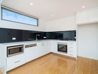 24/110 Cambridge Street, West Leederville WA 6007
