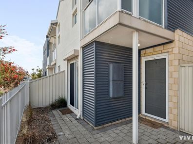9/1 Positano Crescent, Yangebup WA 6164