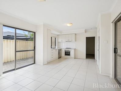 6/11 Redcliffe Street, East Cannington WA 6107