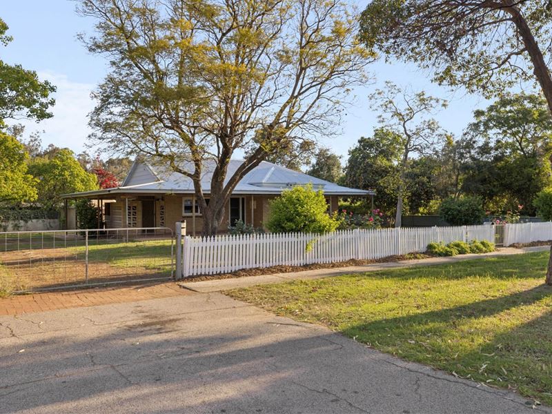 9 Helena Street, Guildford WA 6055