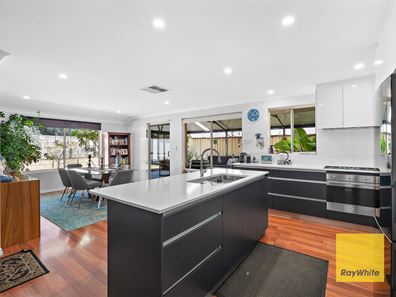18 Daly Circle, Langford WA 6147