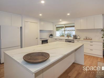 35 Tyrone Loop, Margaret River WA 6285