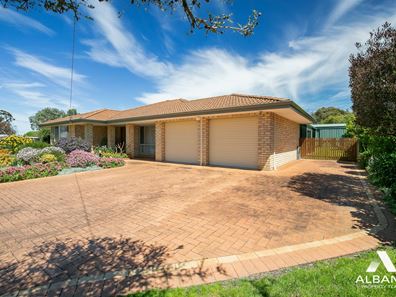 24 Regent Street, Gledhow WA 6330