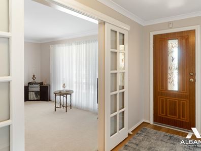 24 Regent Street, Gledhow WA 6330