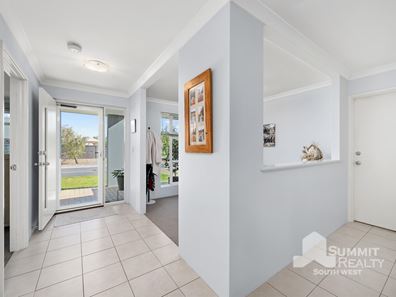 23 Neslite Road, Dalyellup WA 6230