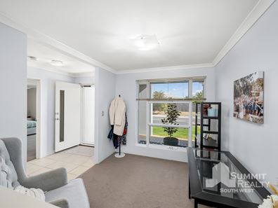 23 Neslite Road, Dalyellup WA 6230
