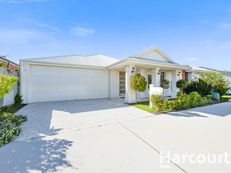 13 Lipson Way, Eglinton WA 6034
