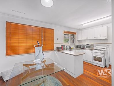 18 Lower King Road, Collingwood Heights WA 6330