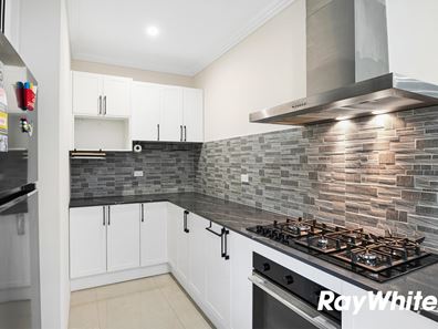 19A Peak View, Ballajura WA 6066
