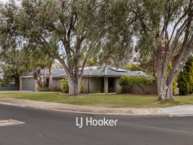 14 Johnston Avenue, West Busselton WA 6280