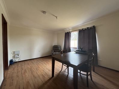 243B Third Street, Wonthella WA 6530