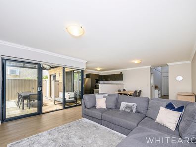 2/134 Blackwood Avenue, Hamilton Hill WA 6163