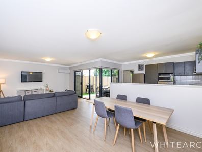 2/134 Blackwood Avenue, Hamilton Hill WA 6163