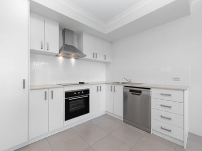 1/111 Kooyong Road, Rivervale WA 6103