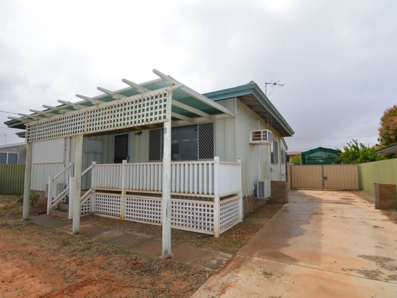 8 Gooch Street, Carnarvon