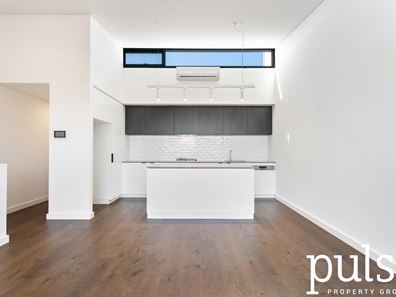 18/50 Lullworth Terrace, North Coogee WA 6163