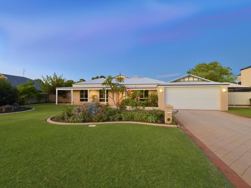 11 Midsummer Circle, Pinjarra