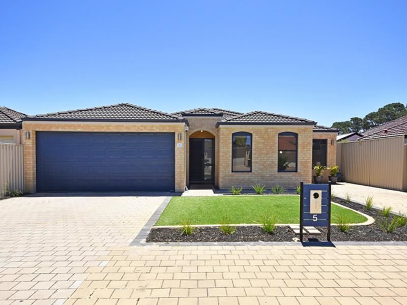 5 Messina Grove, Ellenbrook WA 6069