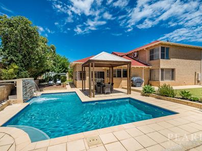 3 Trieste Court, Mindarie WA 6030