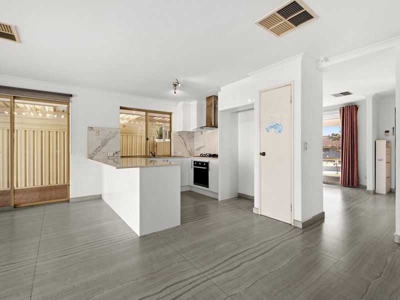 39 Ballard Mews, Success