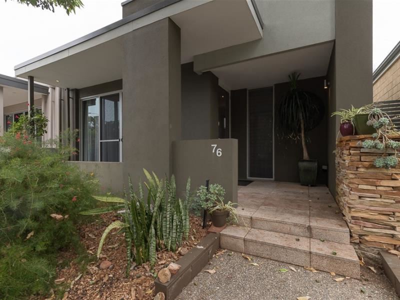 76 Whimbrel Crescent, Coodanup
