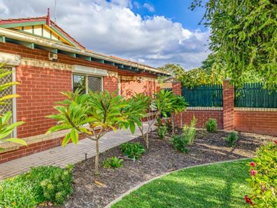 16A Fransisco Street, Rivervale WA 6103