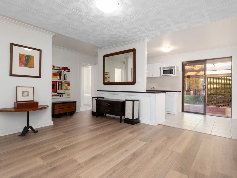 15A Paringa  Street, Morley